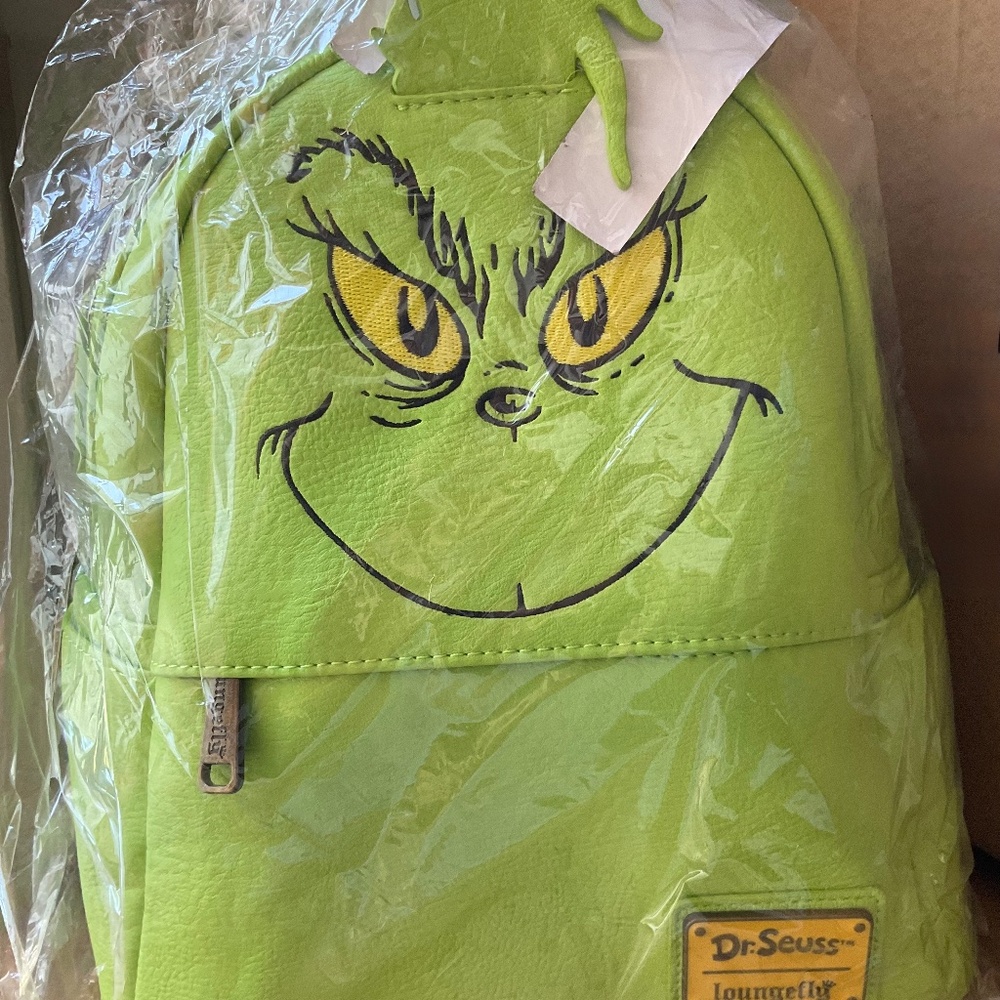 Dr Seuss The Grinch Loungefly
